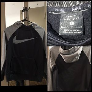 Like New Boys size Large Nike Dry-fit Hoodie